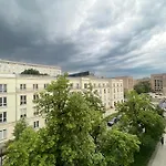 Great Sleep In The Heart Of Warsaw + Wifi + Washing Machine